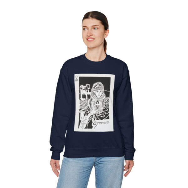 Dona Gracia Nasi Crewneck Sweatshirt - Image 30