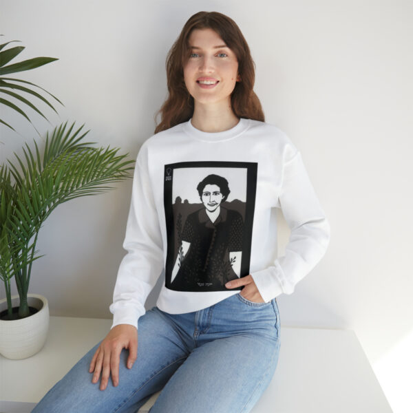 Hannah Szenes Crewneck Sweatshirt - Image 7